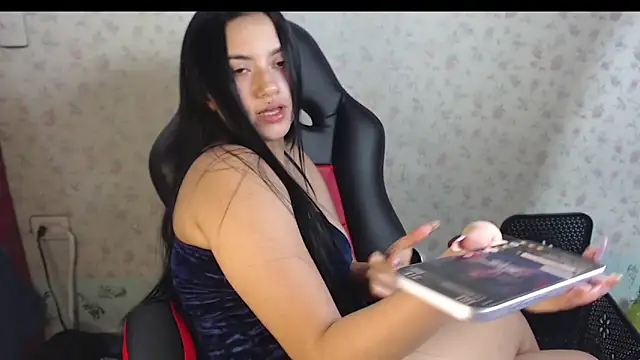 kayla k18 online show from 10.24.25