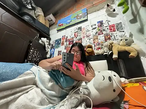 dafne19  online show from 02.24.26