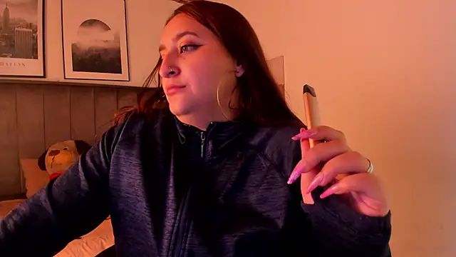 Alaia Cute online show from 12.31.24