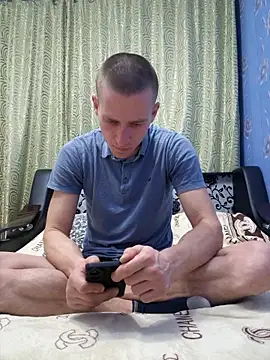 Snapshot of serhii19791 chatting on 02.14.25 serhii19791 online show from 02.14.25