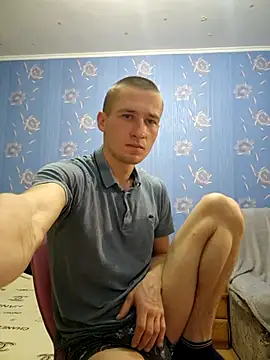 Snapshot of serhii19791 chatting on 02.15.25 serhii19791 online show from 02.15.25