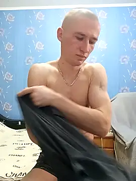 Snapshot of serhii19791 chatting on 02.27.25 serhii19791 online show from 02.27.25