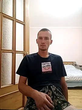 Snapshot of serhii19791 chatting on 09.23.25 serhii19791 online show from 09.23.25