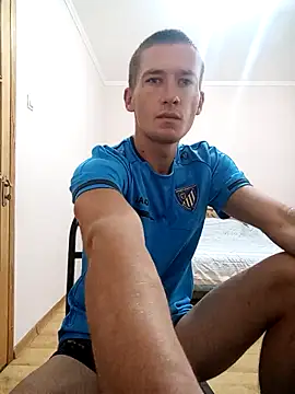 Snapshot of serhii19791 chatting on 10.12.25 serhii19791 online show from 10.12.25