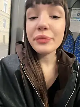 Sophie Avory online show from 12.03.24