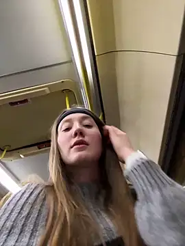 Sophie Avory online show from 01.23.25