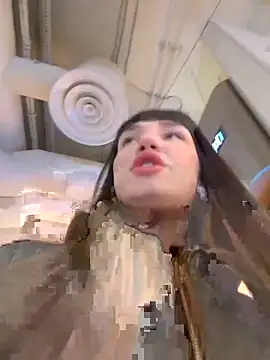 Sophie Avory online show from 02.06.25