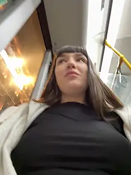 Sophie Avory online show from 02.08.25