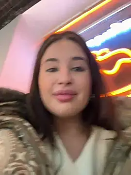 Sophie Avory online show from 02.20.25