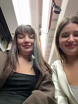 Sophie Avory online show from 02.21.25