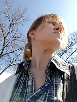 astiSWEET online show from 03.17.25