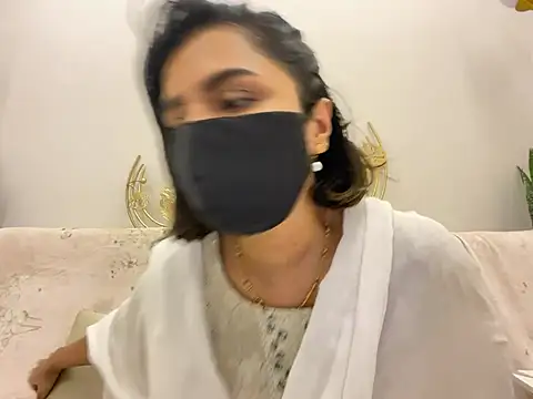 MaYaa  11 online show from 02.27.25