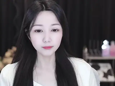 Nuyoah-77 online show from 03.24.26