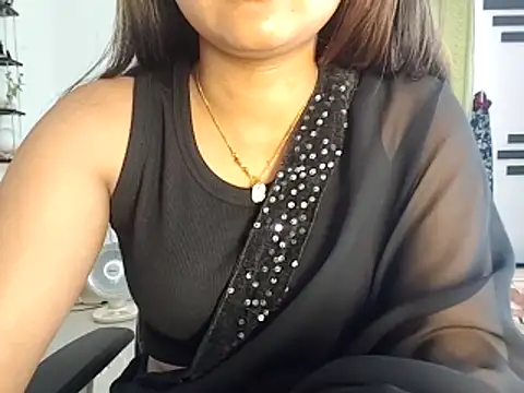 Snapshot of GoldnessAishu chatting on 02.23.26 GoldnessAishu online show from 02.23.26