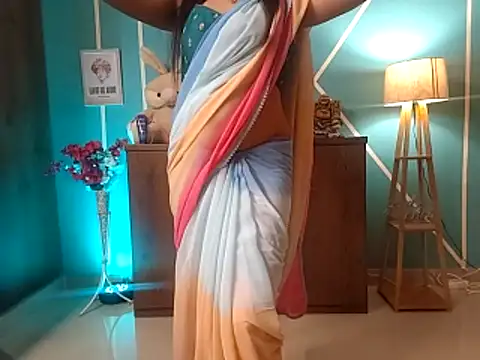 Snapshot of GoldnessAishu chatting on 05.28.26 GoldnessAishu online show from 05.28.26