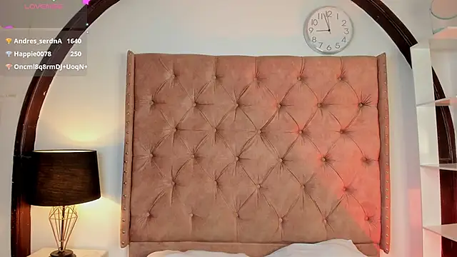 Snapshot of LadyAvalon chatting on 03.13.25 LadyAvalon online show from 03.13.25