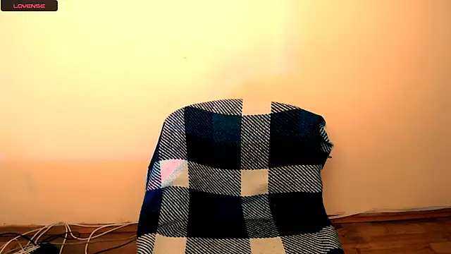 Felliciya online show from 12.04.25