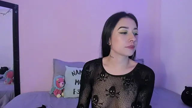 Snapshot of ValeriaCox chatting on 02.24.25 ValeriaCox online show from 02.24.25