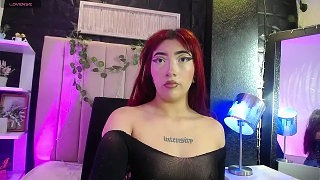 Mia Rinn online show from 12.21.24