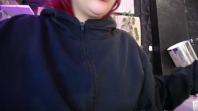 Mia Rinn online show from 02.12.25