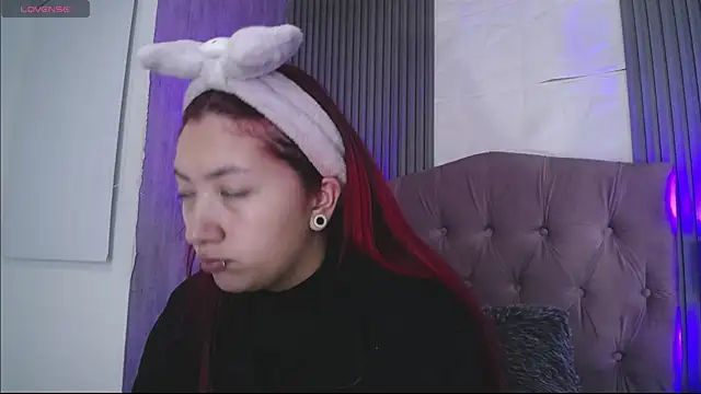 Mia Rinn online show from 12.03.25