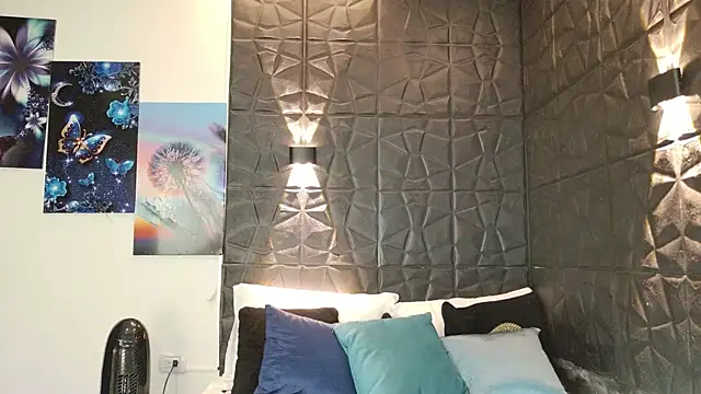 Snapshot of graceymilf666 chatting on 09.17.25 graceymilf666 online show from 09.17.25