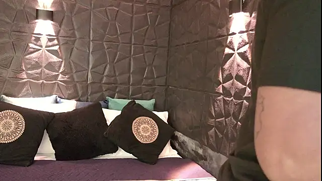 Snapshot of graceymilf666 chatting on 10.18.25 graceymilf666 online show from 10.18.25