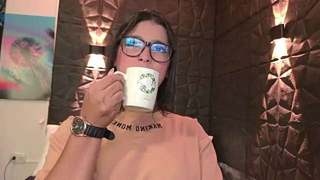 Snapshot of graceymilf666 chatting on 10.30.25 graceymilf666 online show from 10.30.25