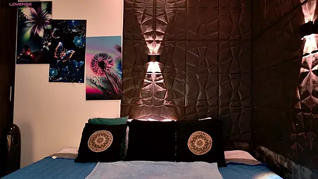 Snapshot of graceymilf666 chatting on 11.25.25 graceymilf666 online show from 11.25.25