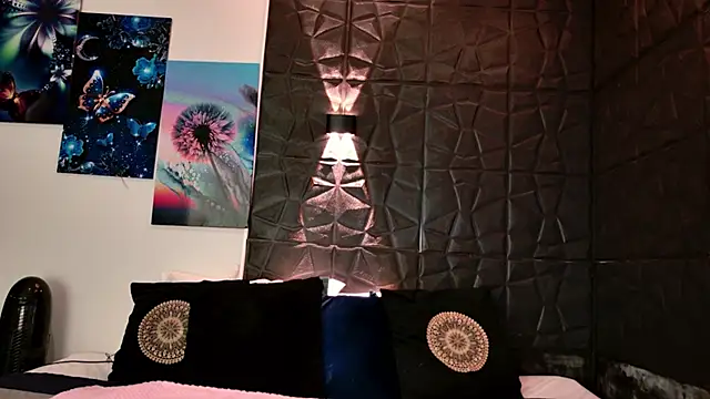 Snapshot of graceymilf666 chatting on 11.27.25 graceymilf666 online show from 11.27.25