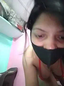 Hotty-Divya online show from 05.18.26