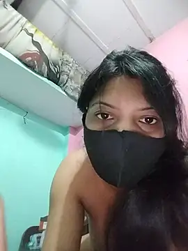 Snapshot of Hotty-Divya chatting on 05.30.26 Hotty-Divya online show from 05.30.26