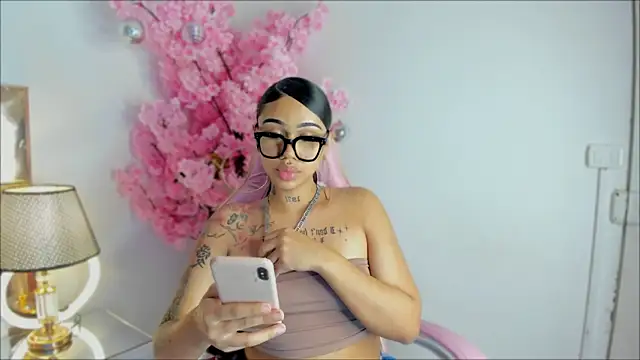 Mia Jansen online show from 12.03.24