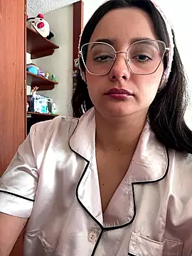 Snapshot of kae_styles chatting on 01.10.26 kae styles online show from 01.10.26