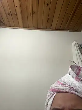 Snapshot of kae_styles chatting on 01.16.26 kae styles online show from 01.16.26