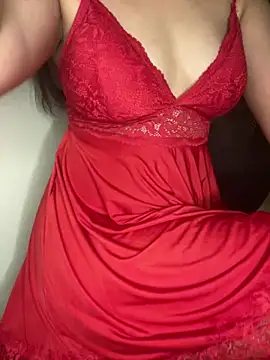 Snapshot of Patrona-fifi chatting on 12.21.25 Patrona-fifi online show from 12.21.25