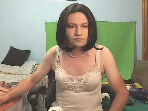 Lucy Pixie online show from 10.15.25