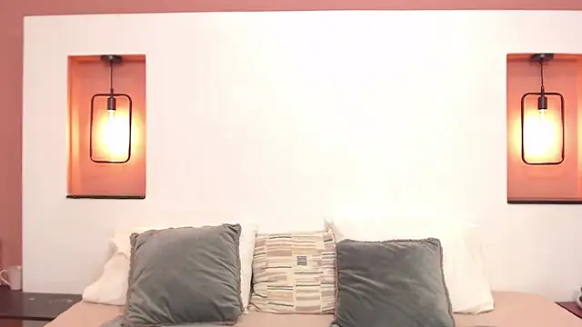 Miley Collins online show from 12.11.24