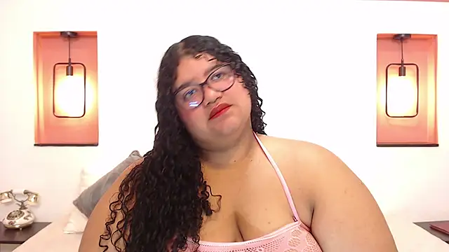 Miley Collins online show from 01.11.25