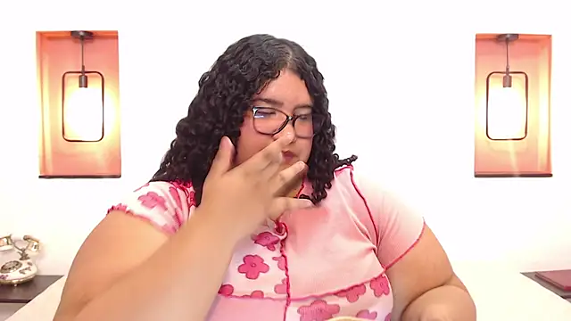 Miley Collins online show from 01.18.25