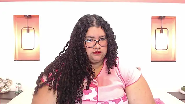 Miley Collins online show from 02.17.25