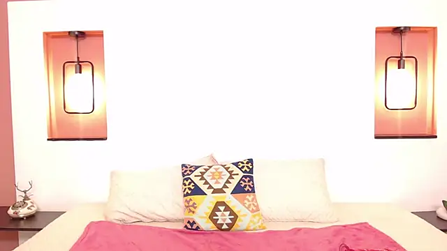 Miley Collins online show from 03.20.25