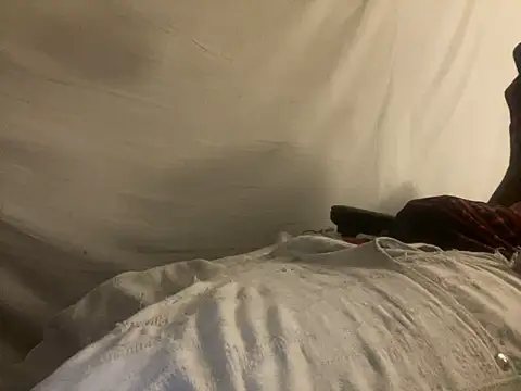 Snapshot of SluttyLyfe4L chatting on 01.15.25 SluttyLyfe4L online show from 01.15.25