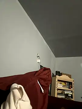 Snapshot of SluttyLyfe4L chatting on 10.31.25 SluttyLyfe4L online show from 10.31.25