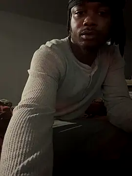 Snapshot of SluttyLyfe4L chatting on 11.12.25 SluttyLyfe4L online show from 11.12.25