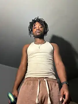 Snapshot of SluttyLyfe4L chatting on 11.26.25 SluttyLyfe4L online show from 11.26.25