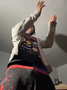 SluttyLyfe4L online show from 04.17.26