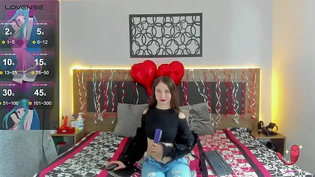 martina lujann online show from 02.17.25