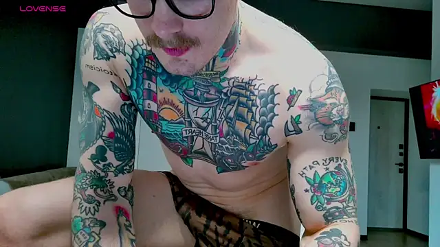 white King9999 online show from 04.04.26