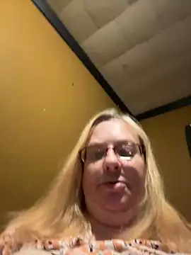 Snapshot of CherishWilliams chatting on 05.03.26 CherishWilliams online show from 05.03.26